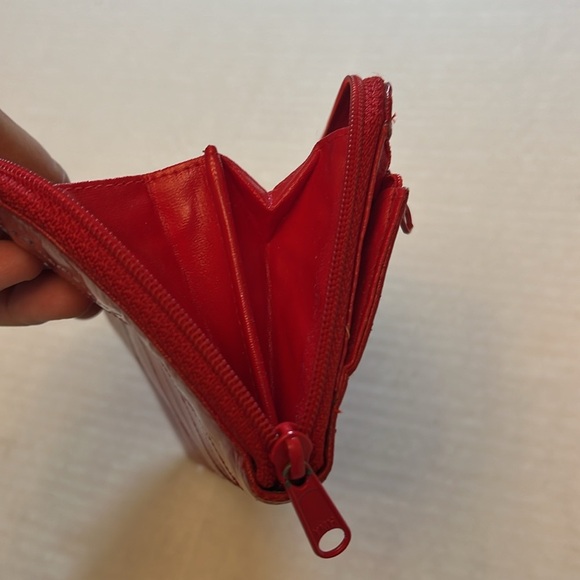 EEL SKIN VINTAGE RED WALLET - Picture 10 of 16